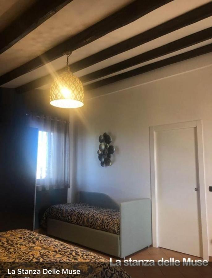 Homestay La Stanza Delle Muse In Con Piscina *